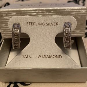 New sterling silver Diamond earrings